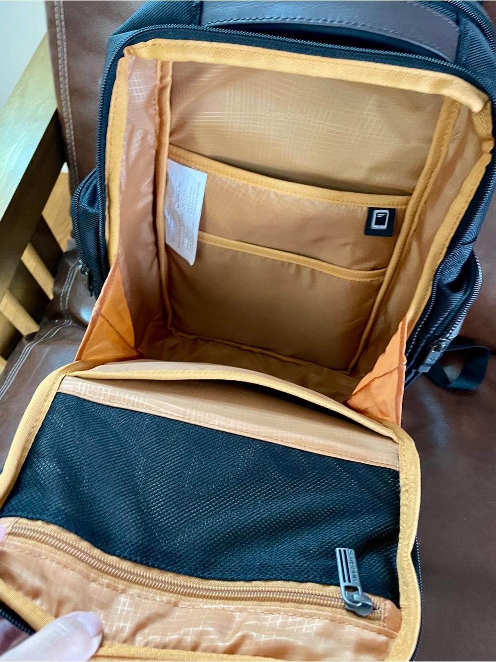 Samsonite Commuter / Work Backpack - Picture 3 of 6